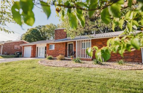 301 Bohl Drive Marietta OH 45750