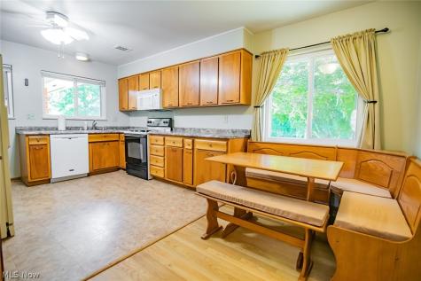301 Bohl Drive Marietta OH 45750