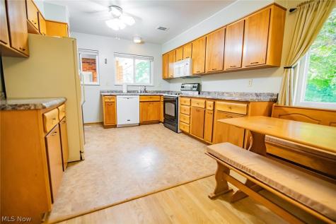 301 Bohl Drive Marietta OH 45750