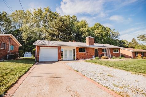 301 Bohl Drive Marietta OH 45750