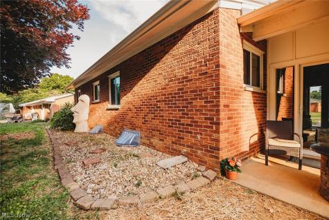 301 Bohl Drive Marietta OH 45750