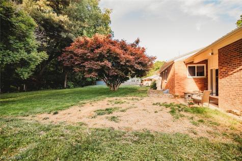 301 Bohl Drive Marietta OH 45750