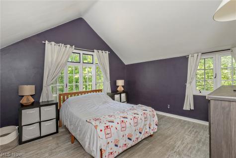 1761 Oakmount Road South Euclid OH 44121