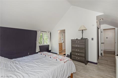 1761 Oakmount Road South Euclid OH 44121
