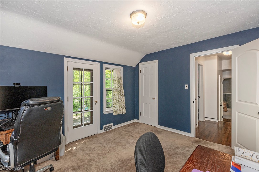1761 Oakmount Road South Euclid OH 44121
