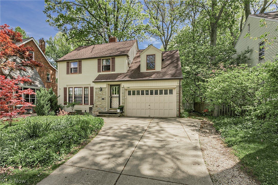1761 Oakmount Road South Euclid OH 44121