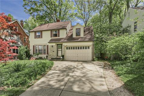1761 Oakmount Road South Euclid OH 44121