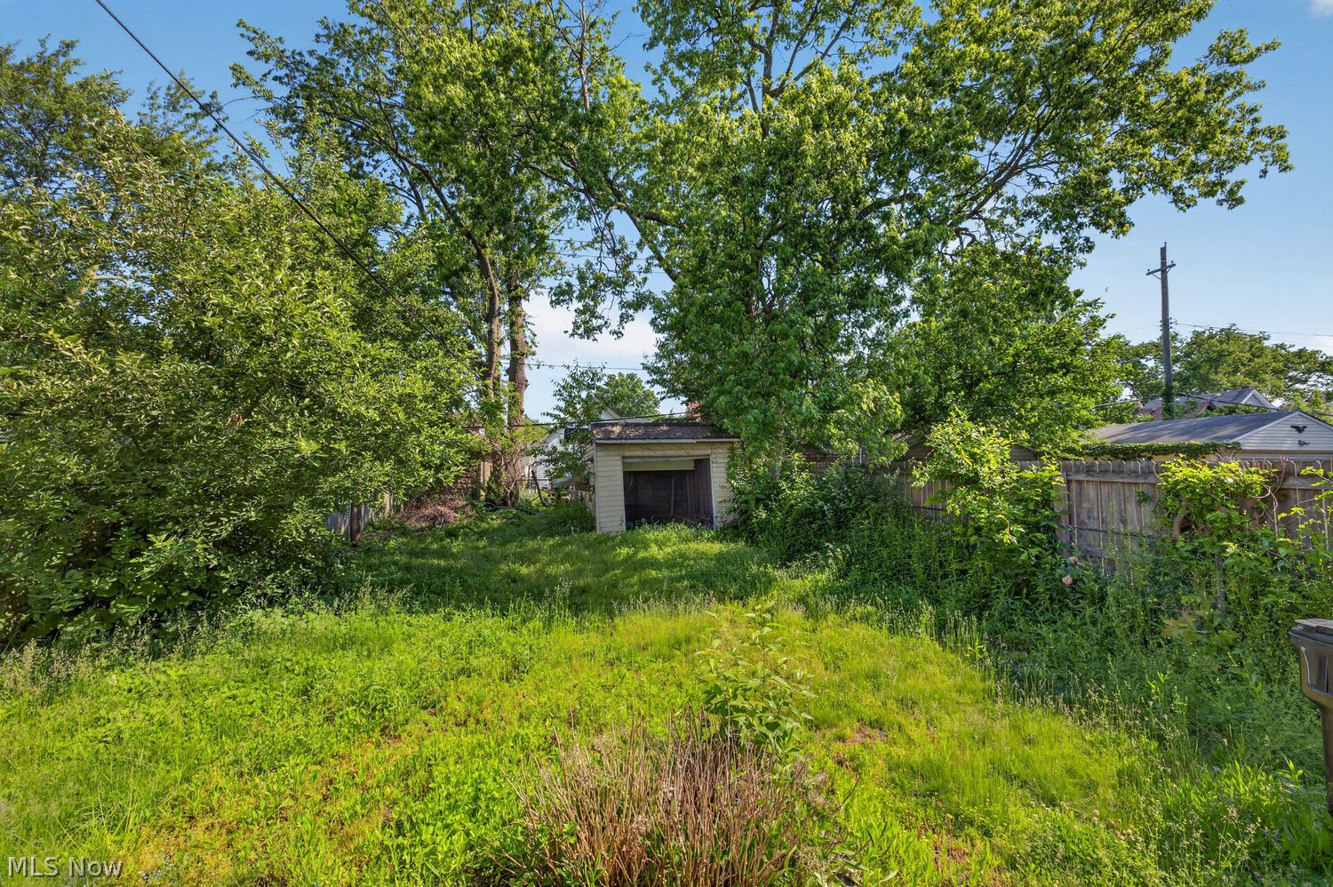 11312 Fortune Avenue Cleveland OH 44111