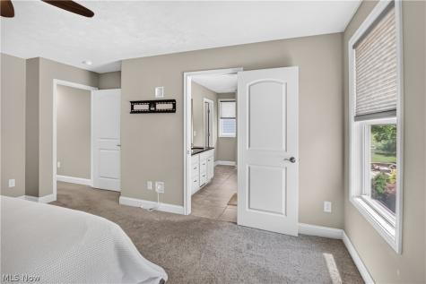 20296 Ennis Drive Strongsville OH 44149