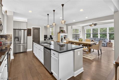 20296 Ennis Drive Strongsville OH 44149