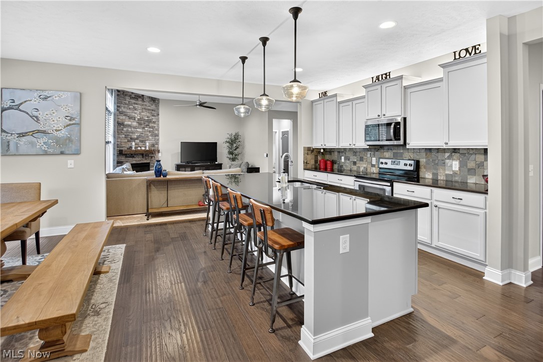 20296 Ennis Drive Strongsville OH 44149