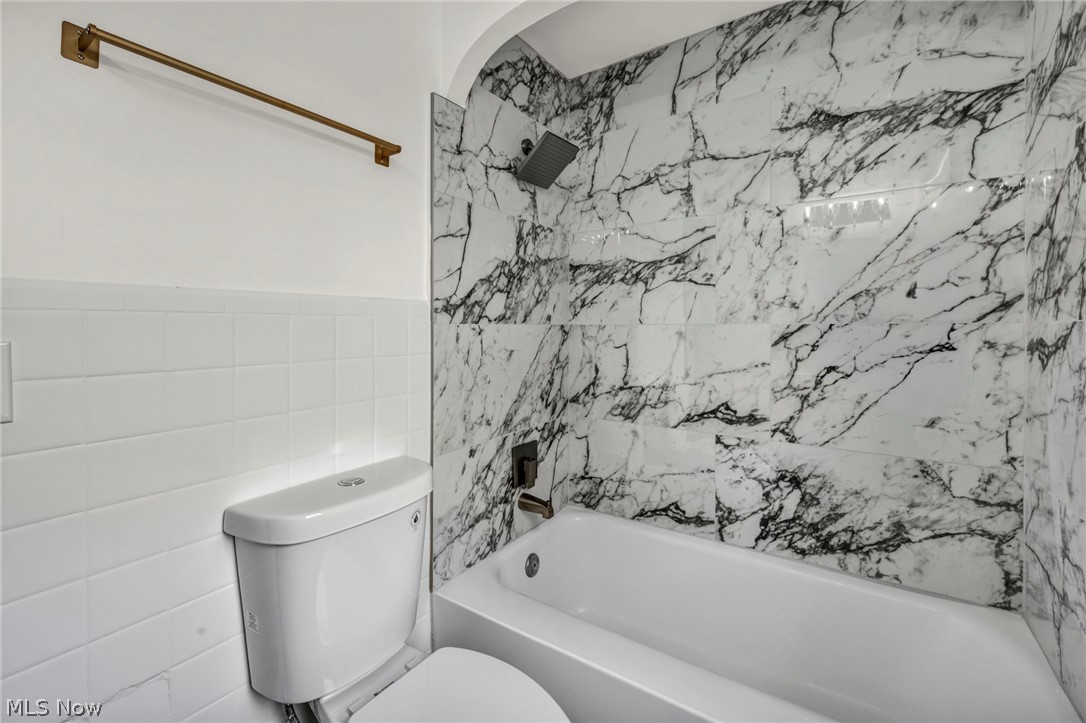 862 Keystone Drive Cleveland Heights OH 44121