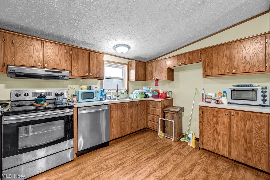 863 Peru Olena Road E Norwalk OH 44857