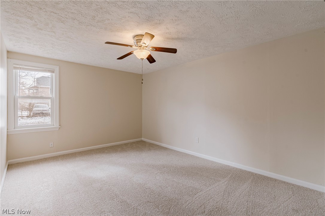 14915 Clifton Boulevard Lakewood OH 44107
