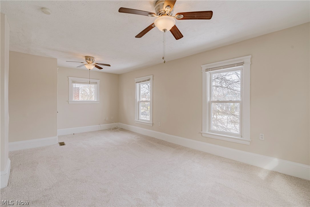 14915 Clifton Boulevard Lakewood OH 44107