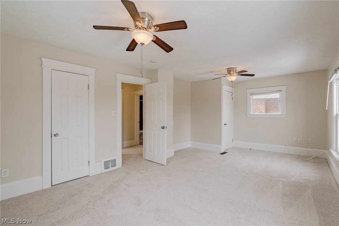 14915 Clifton Boulevard Lakewood OH 44107