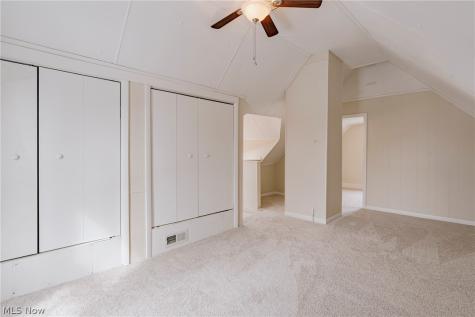 14915 Clifton Boulevard Lakewood OH 44107