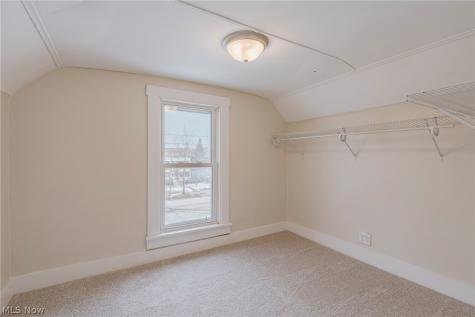 14915 Clifton Boulevard Lakewood OH 44107