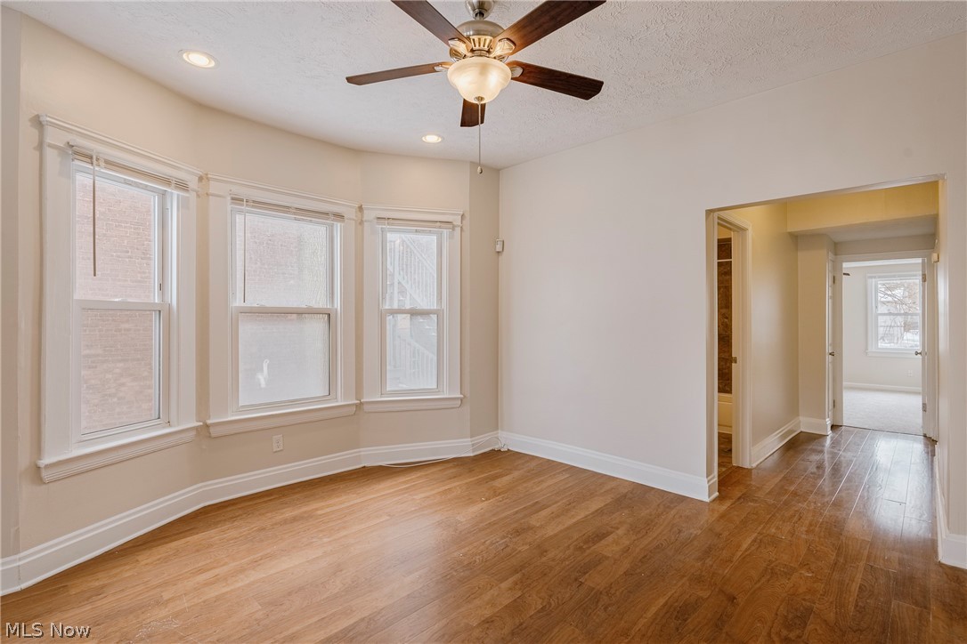 14915 Clifton Boulevard Lakewood OH 44107