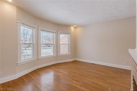 14915 Clifton Boulevard Lakewood OH 44107