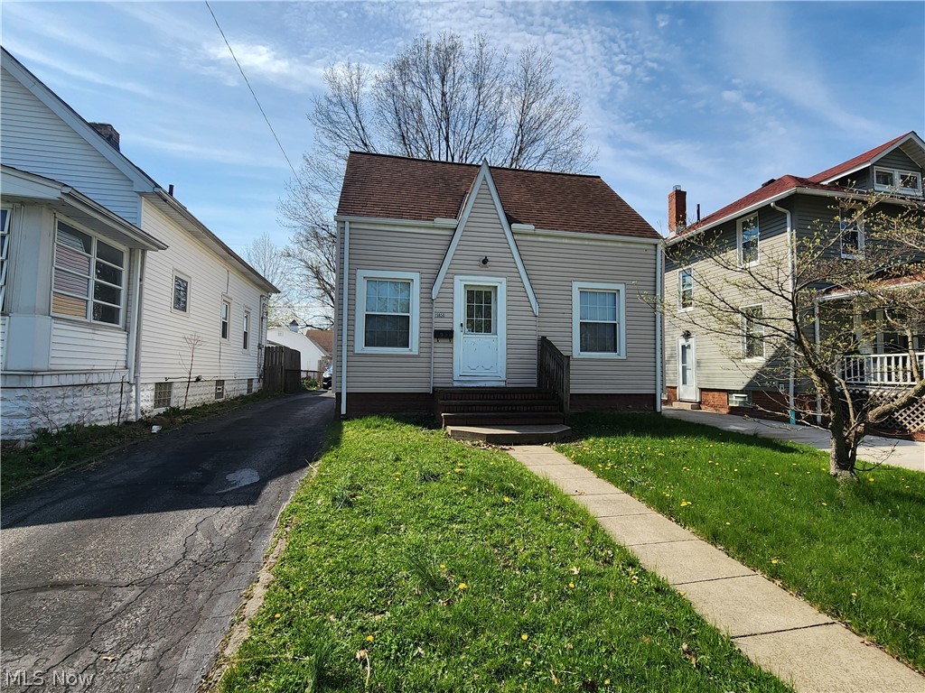 19850 Ormiston Avenue Euclid OH 44119