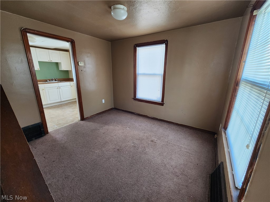 19850 Ormiston Avenue Euclid OH 44119