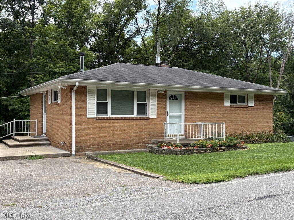 2247 County Road 47 Toronto OH 43964