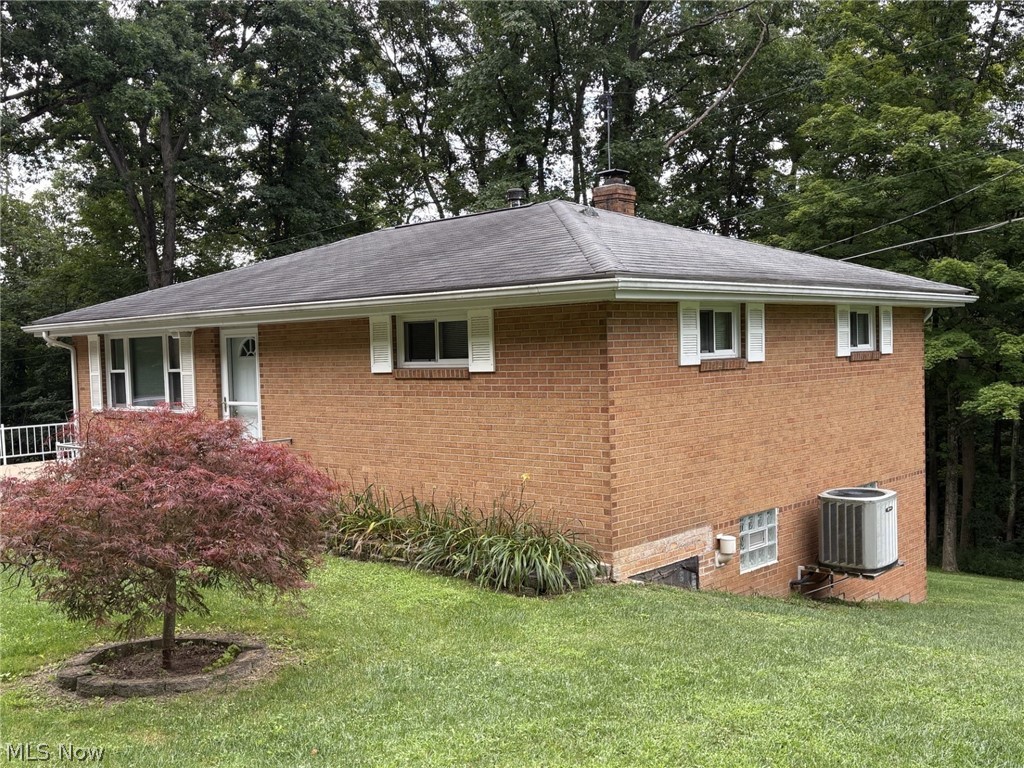 2247 County Road 47 Toronto OH 43964