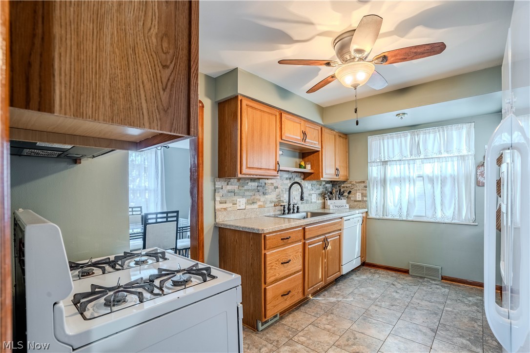 2205 Brookview Boulevard Parma OH 44134