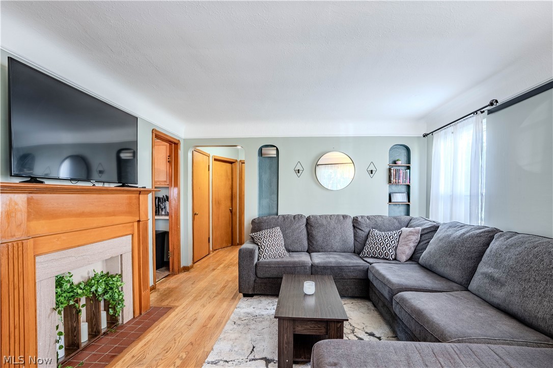 2205 Brookview Boulevard Parma OH 44134