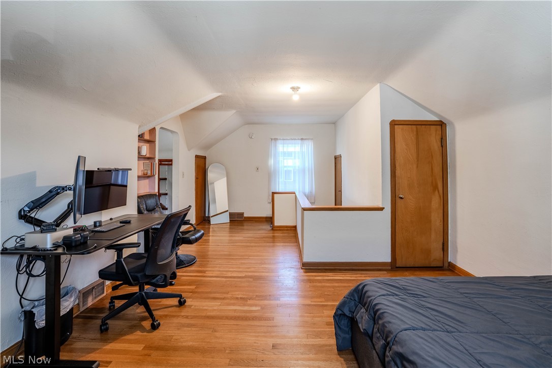 2205 Brookview Boulevard Parma OH 44134