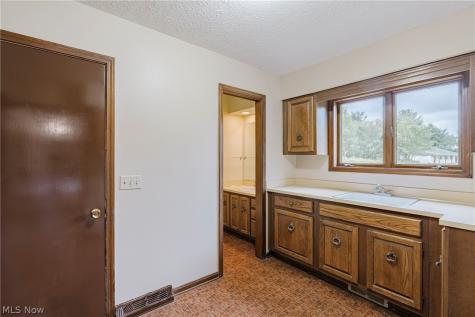 3202 Rustic Valley Drive Medina OH 44256