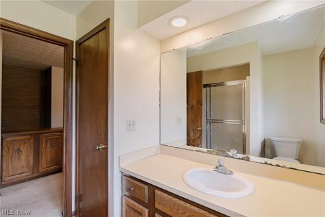 3202 Rustic Valley Drive Medina OH 44256