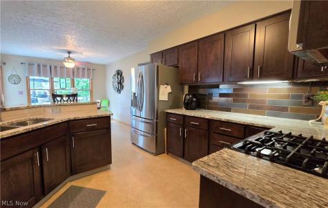19694 Summer Place Drive Strongsville OH 44136