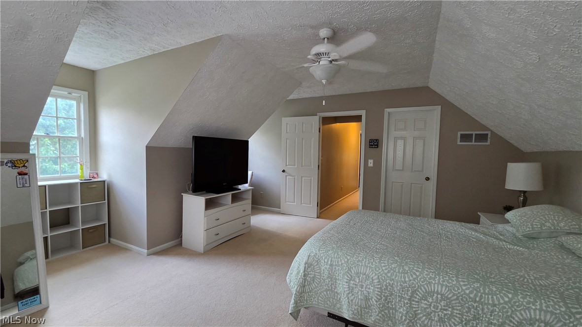 19694 Summer Place Drive Strongsville OH 44136