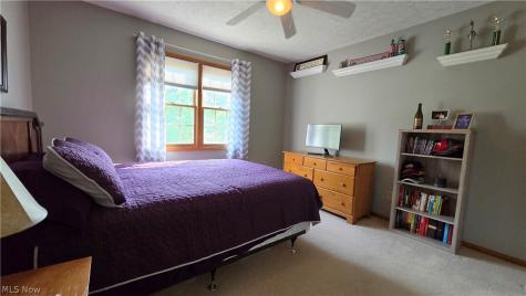 19694 Summer Place Drive Strongsville OH 44136