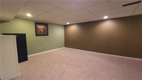 19694 Summer Place Drive Strongsville OH 44136