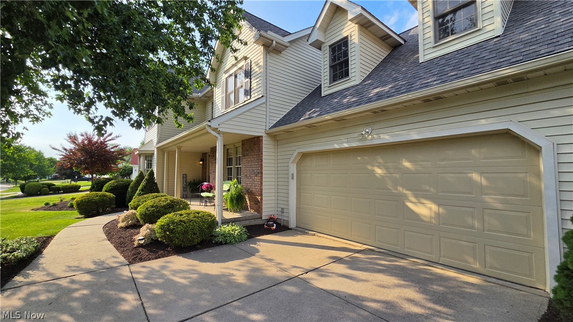 19694 Summer Place Drive Strongsville OH 44136