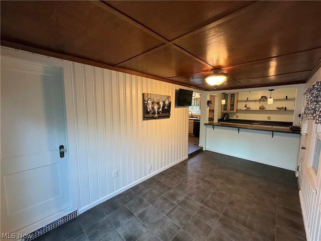 795 Concord Place Coshocton OH 43812