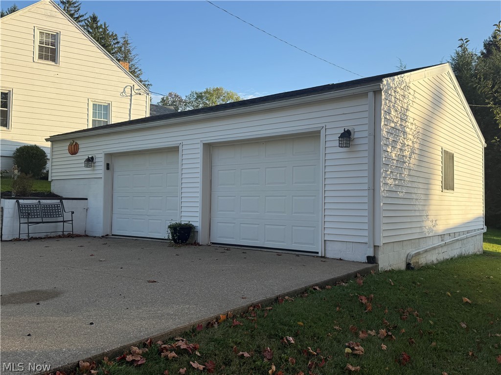 795 Concord Place Coshocton OH 43812