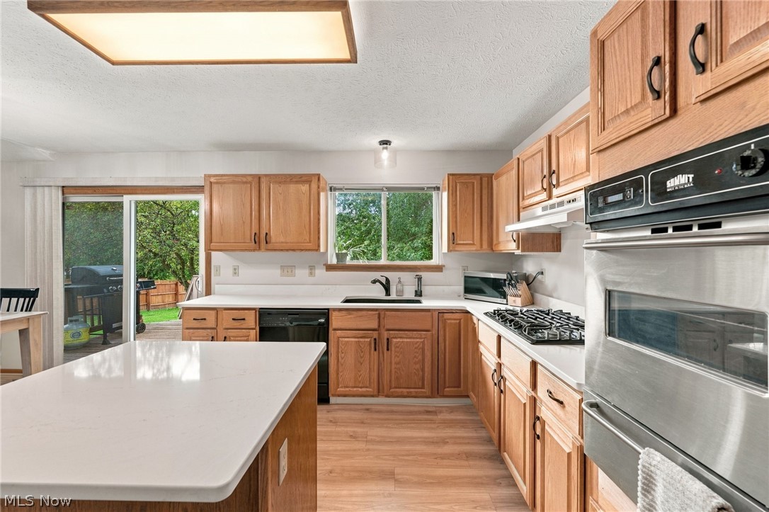 2826 Aaron Drive Medina OH 44256