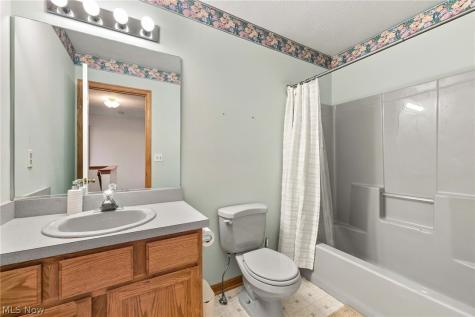 2826 Aaron Drive Medina OH 44256