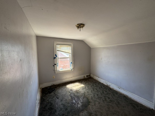 19205 Arrowhead Avenue Cleveland OH 44119
