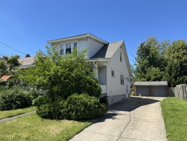 19205 Arrowhead Avenue Cleveland OH 44119