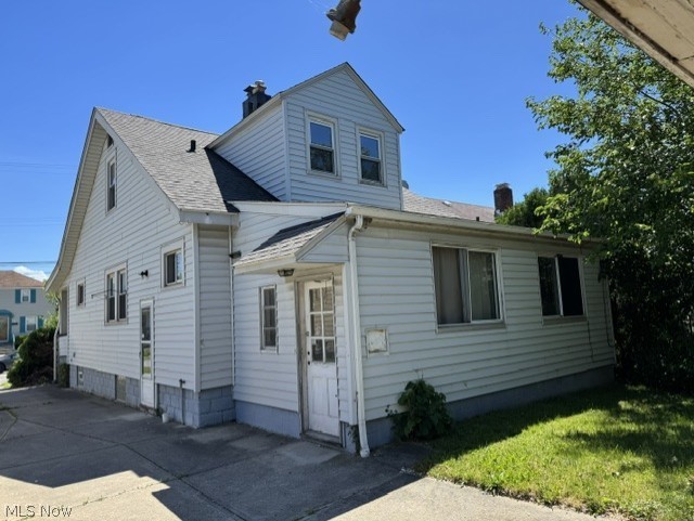 19205 Arrowhead Avenue Cleveland OH 44119