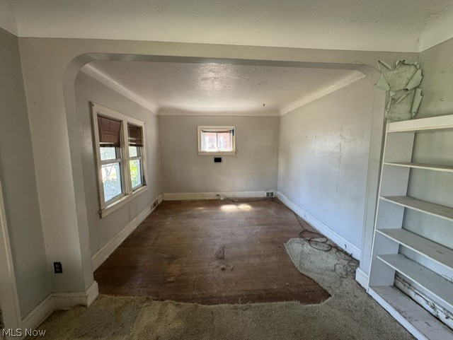 19205 Arrowhead Avenue Cleveland OH 44119