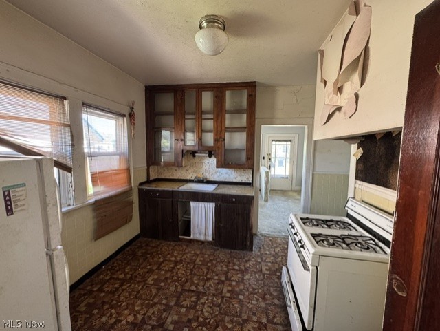19205 Arrowhead Avenue Cleveland OH 44119