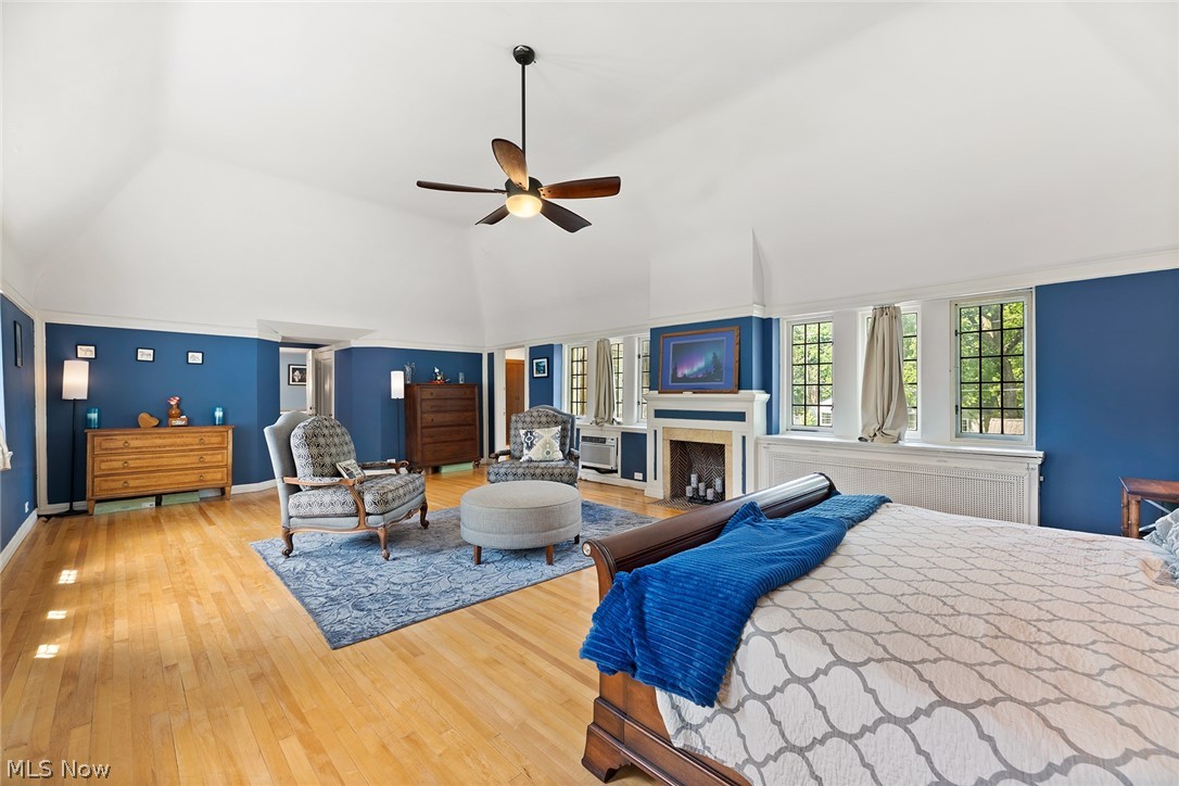 10416 Lake Avenue Cleveland OH 44102