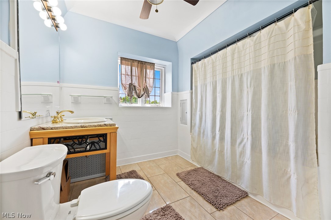 10416 Lake Avenue Cleveland OH 44102