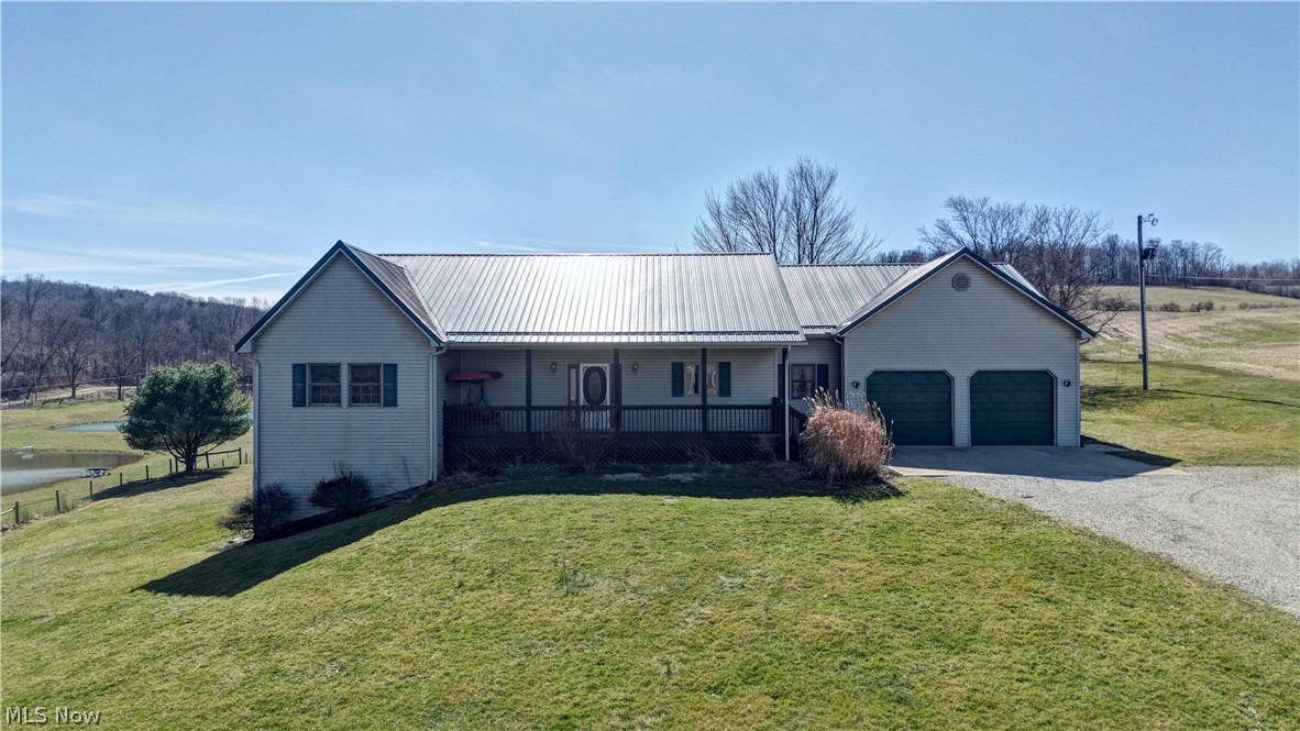 29100 Flat Run Road Danville OH 43014